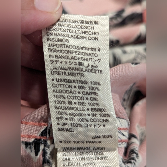 Good threads poplin 100% cotton Hawaiian shirt. Short sleeves. unisex. Pink. - Picture 3 of 7